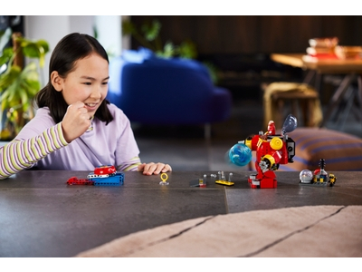 LEGO Sonic vs. Dr. Eggmans eirobot (76993)