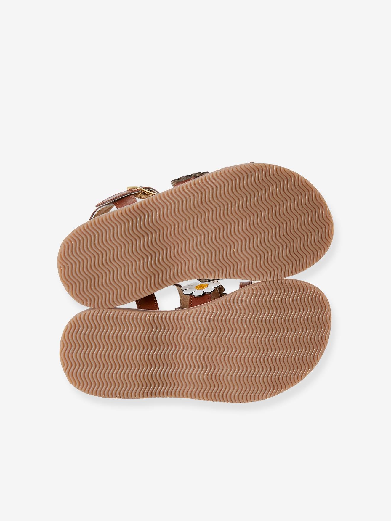 Sandálias de couro para meninas, modelo especial com design diferenciado, cor marrom claro lisas com estampas.