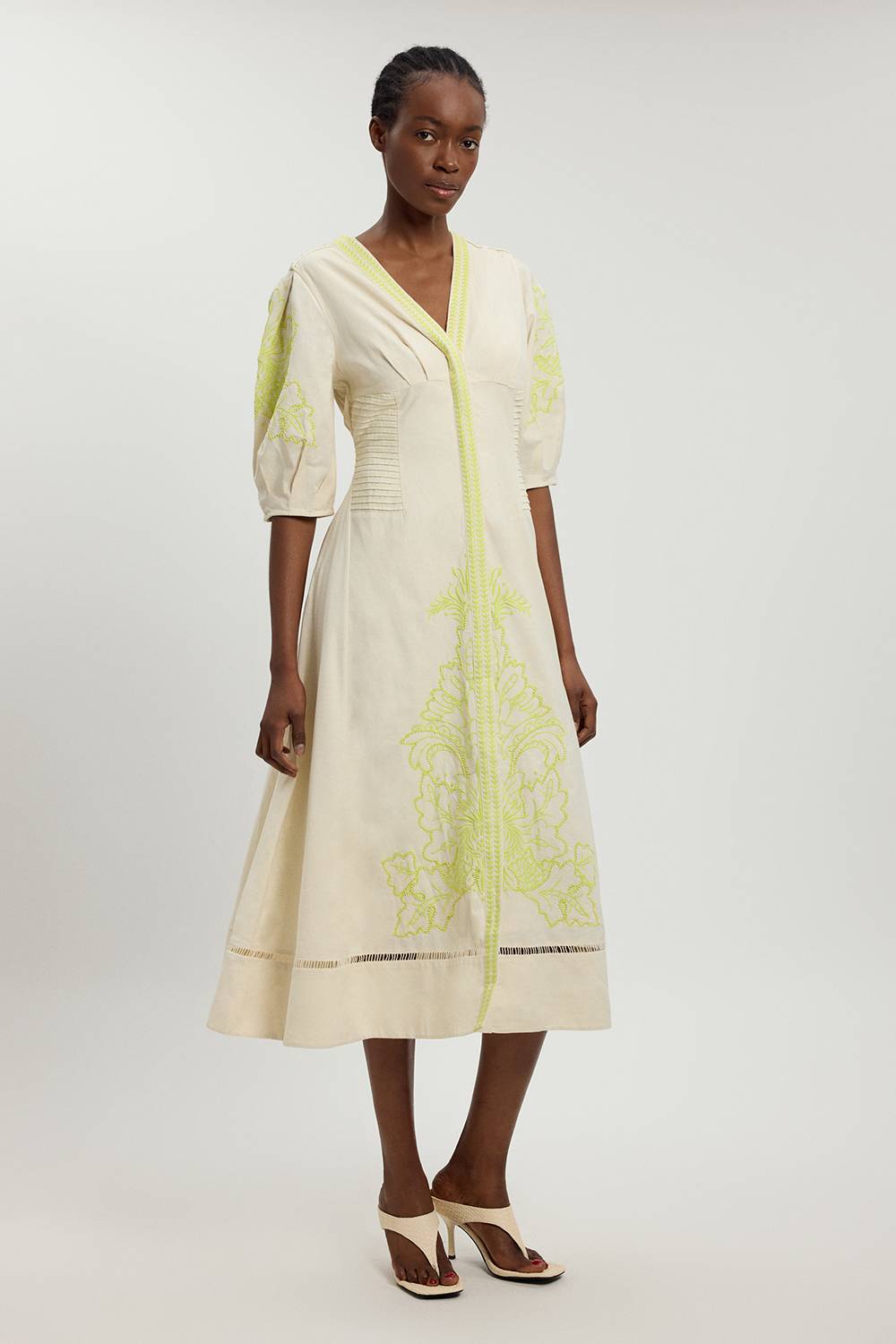 KarenMillen Robe Midi En Mélange De Lin Avec Broderie Perlée Et Ajourée