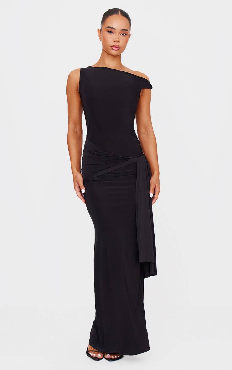 Noir Robe Longue Moulante À Épaules Dénudées Avec Détail Cache-cœur