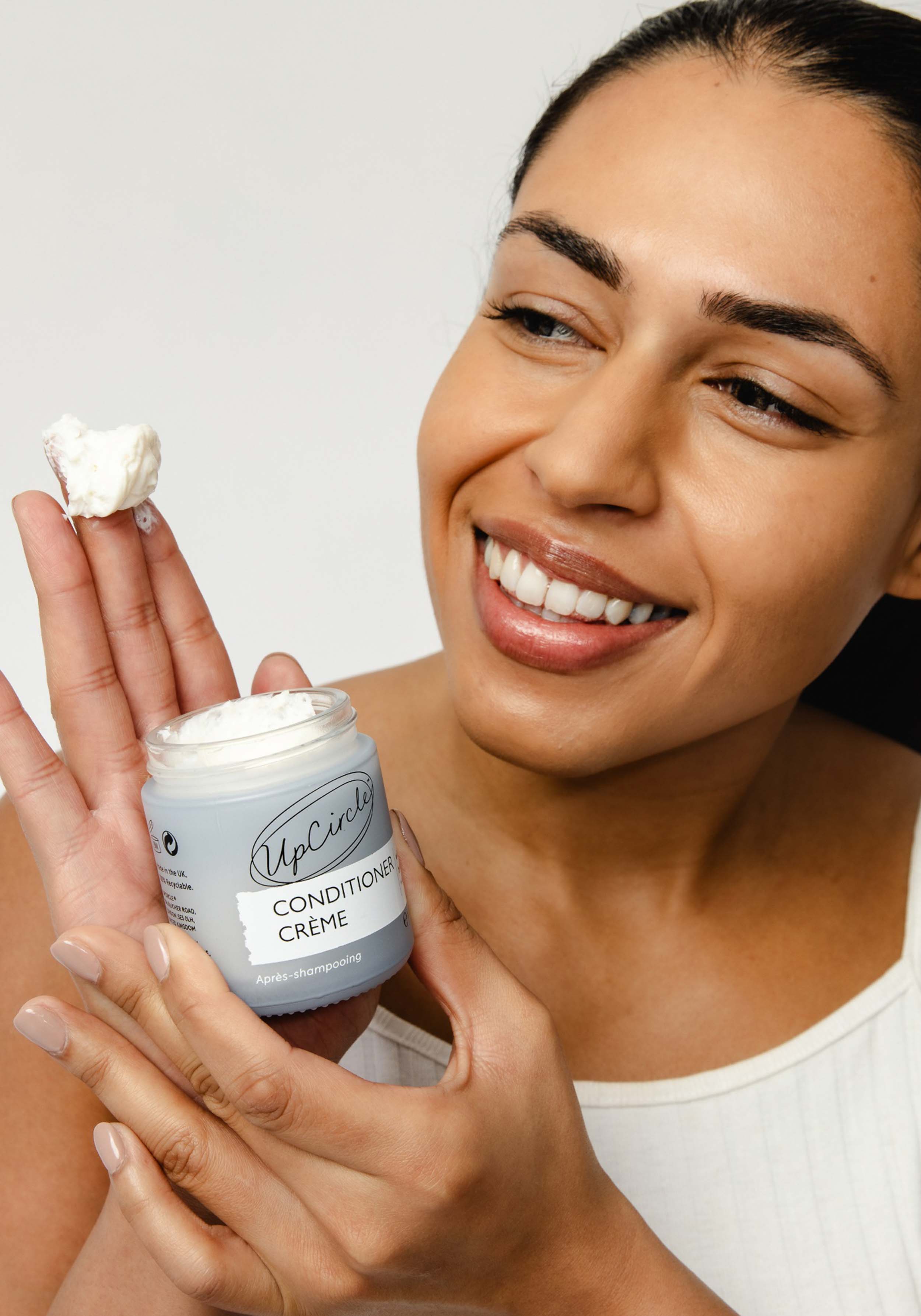 UpCircle Conditioner Creme Rosemary Oil, Bamboo Extract, Vitamin E