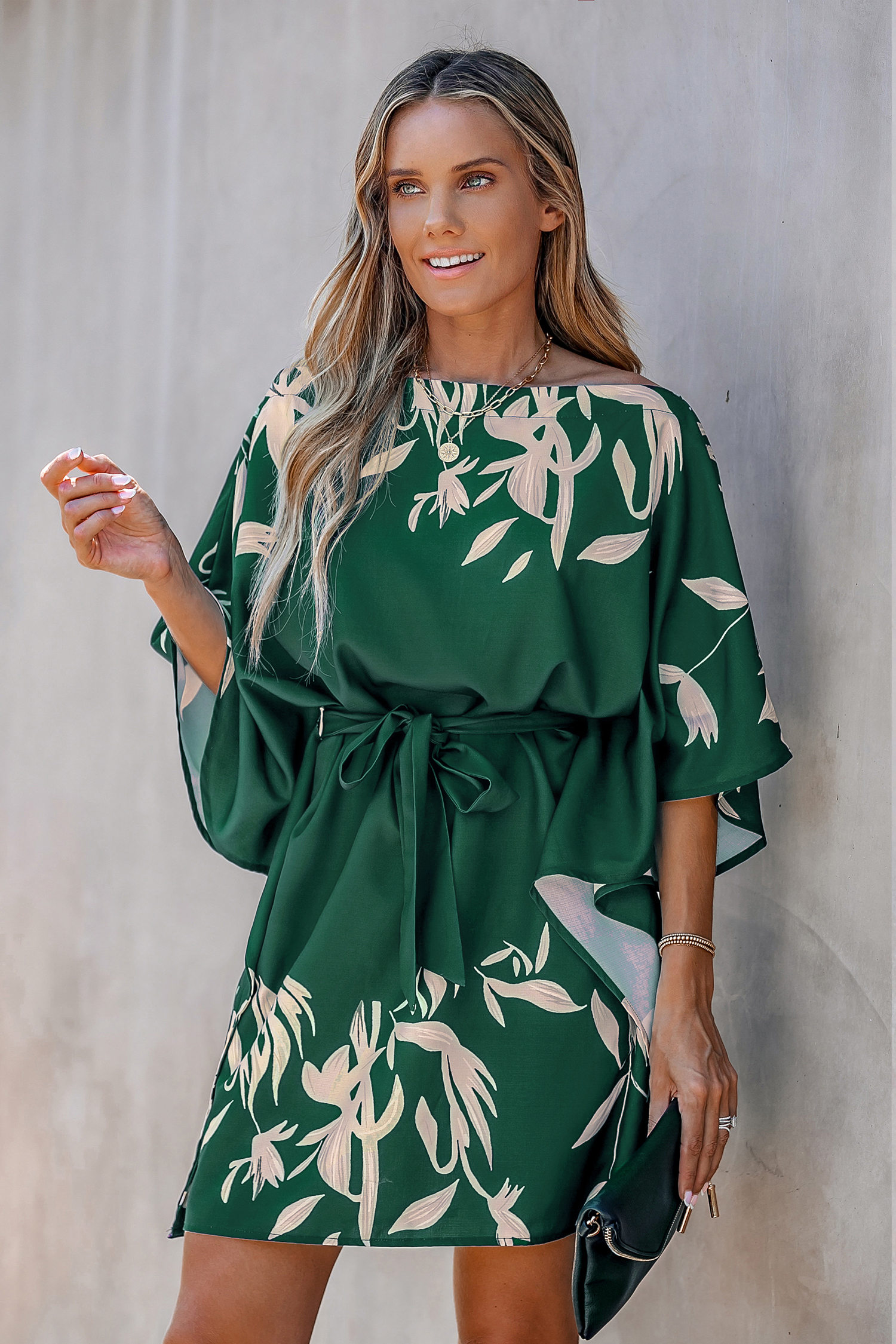 Robe à épaules dénudées vert émeraude