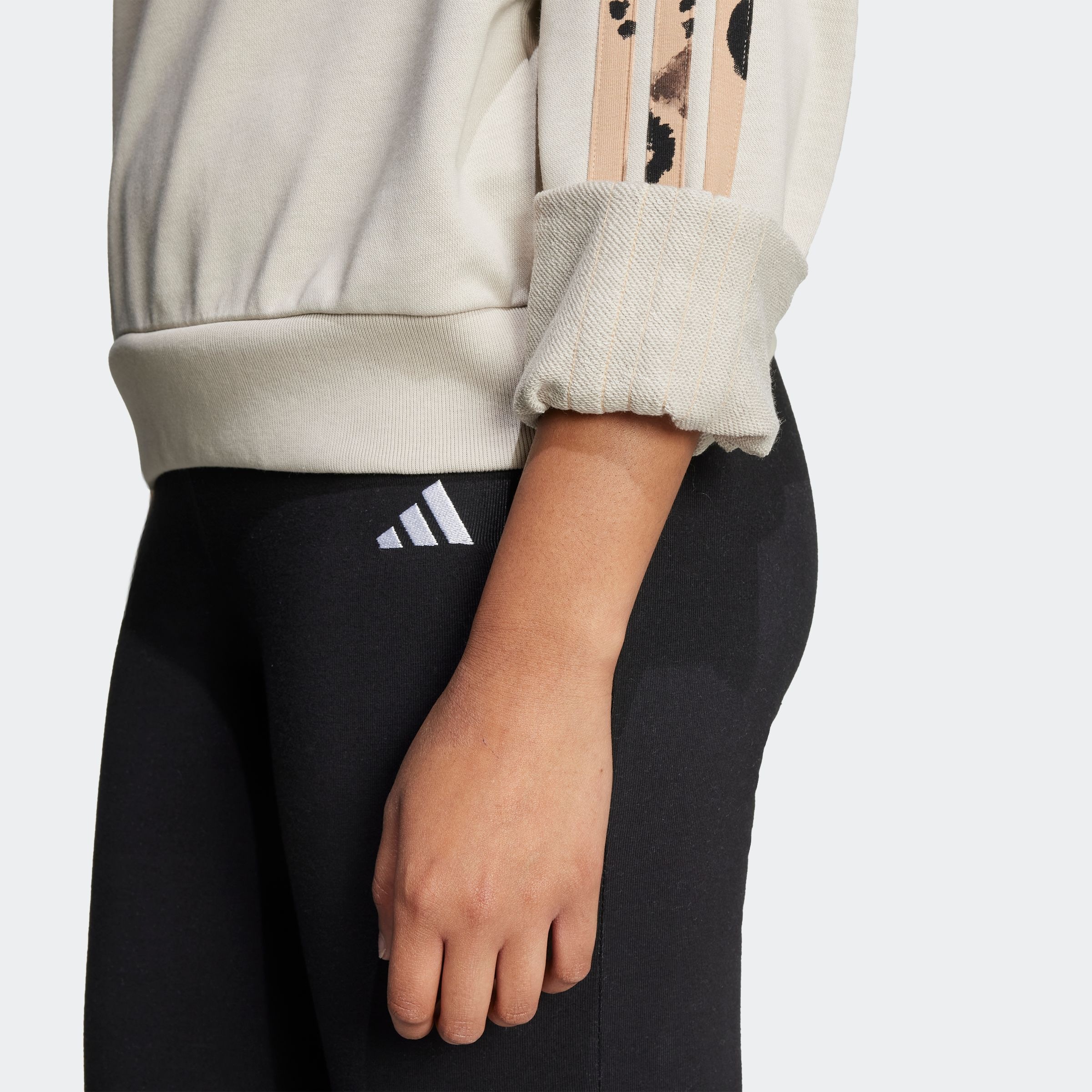 adidas Sportswear Sweatshirt »W AOP SWT«