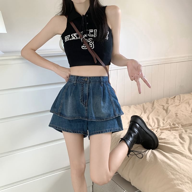 CosmoCorner - Gewassen mini-A-lijn denim skort met hoge taille en laagjes
