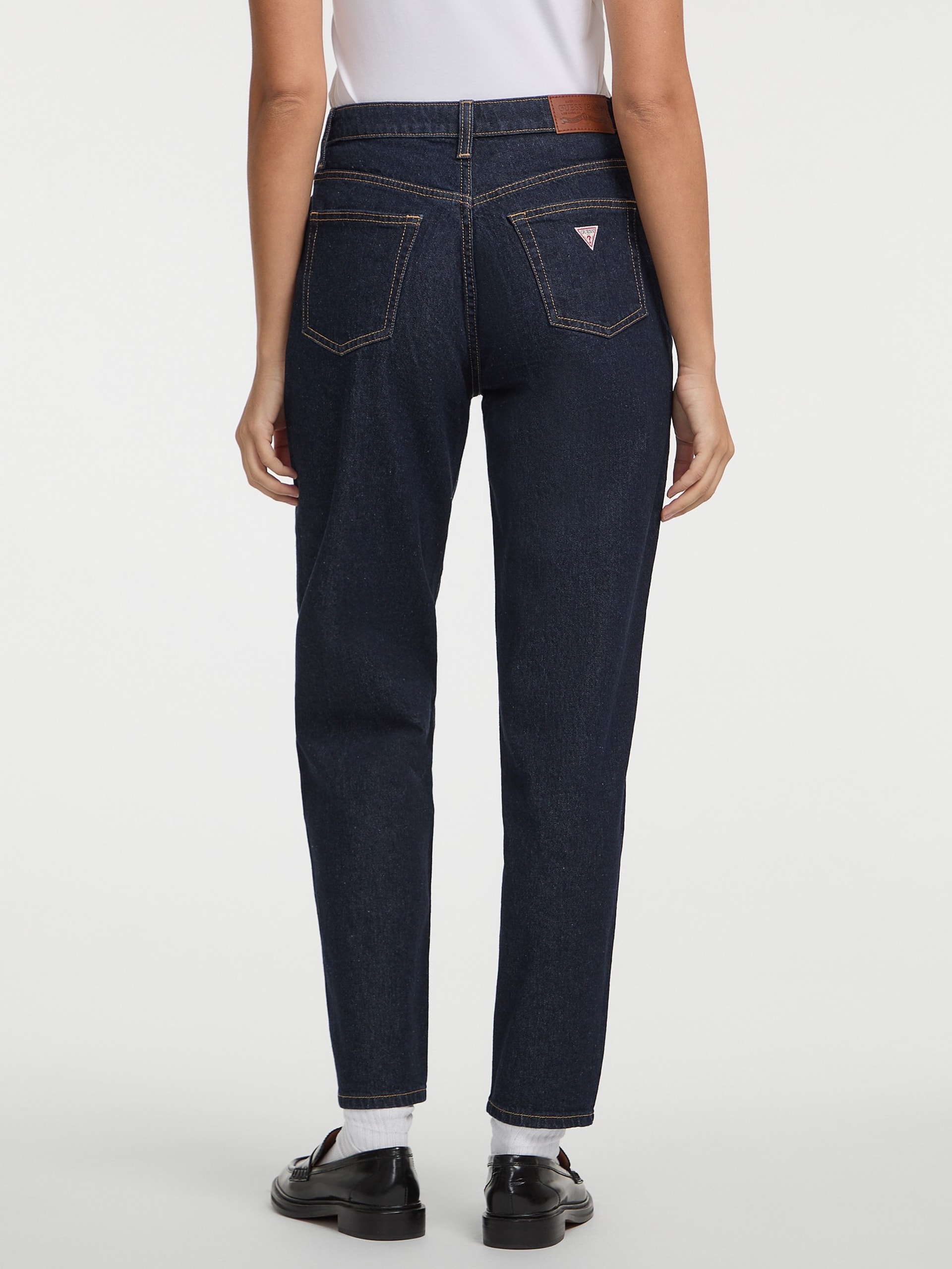 Calça jeans estilo mãe G06