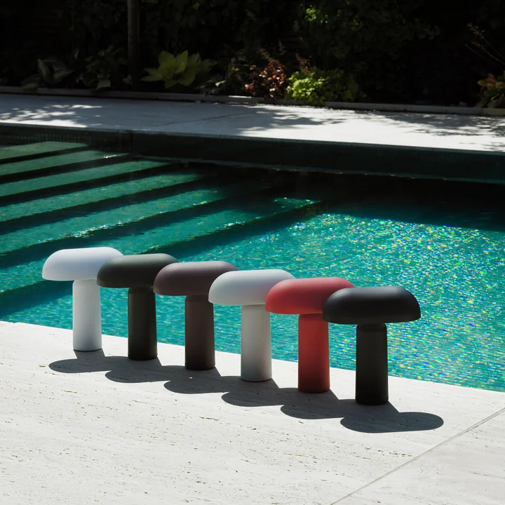 Normann Copenhagen - Porta LED Akku-Tischleuchte, schwarz