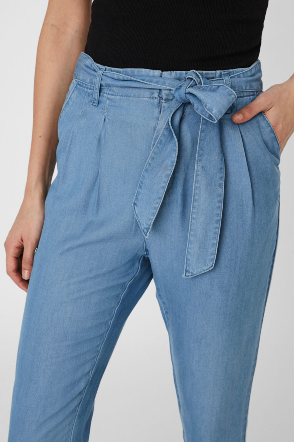 Calça de cano alto TENCEL™ com cinto - Azul