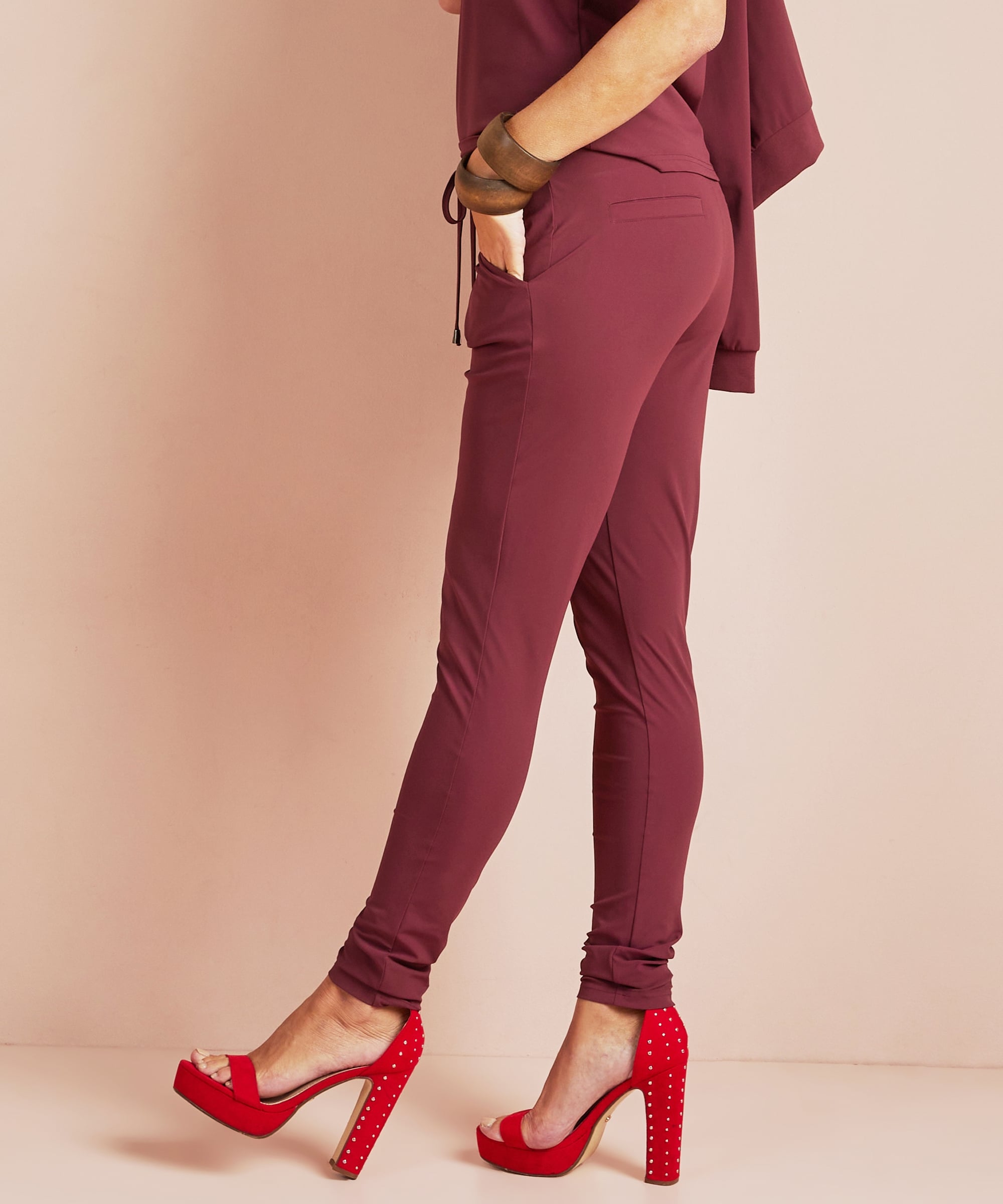 slim fit broek travelstof