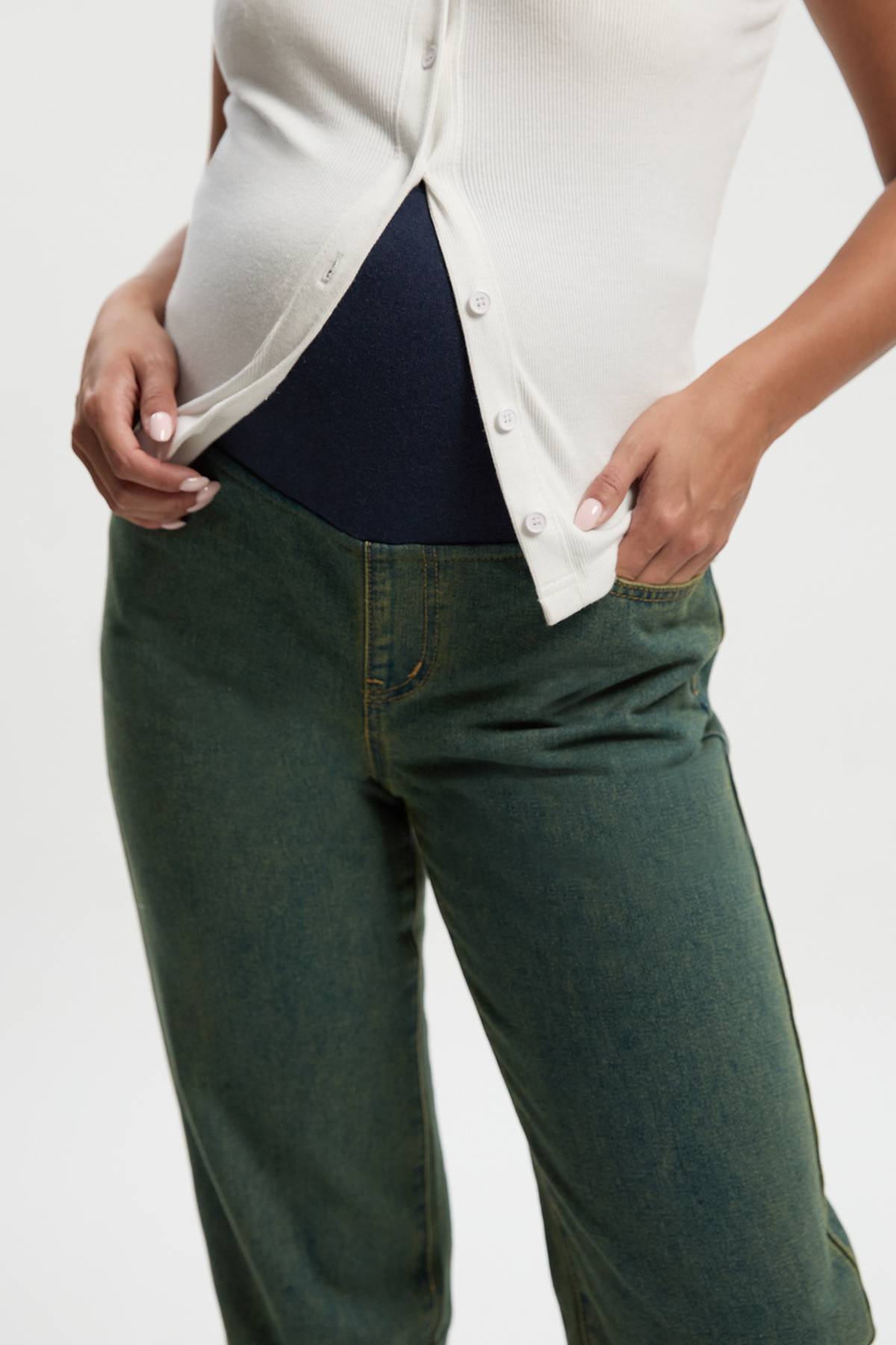 boohoo Jeans droits pour femmes enceintes avec taille placée sur le ventre