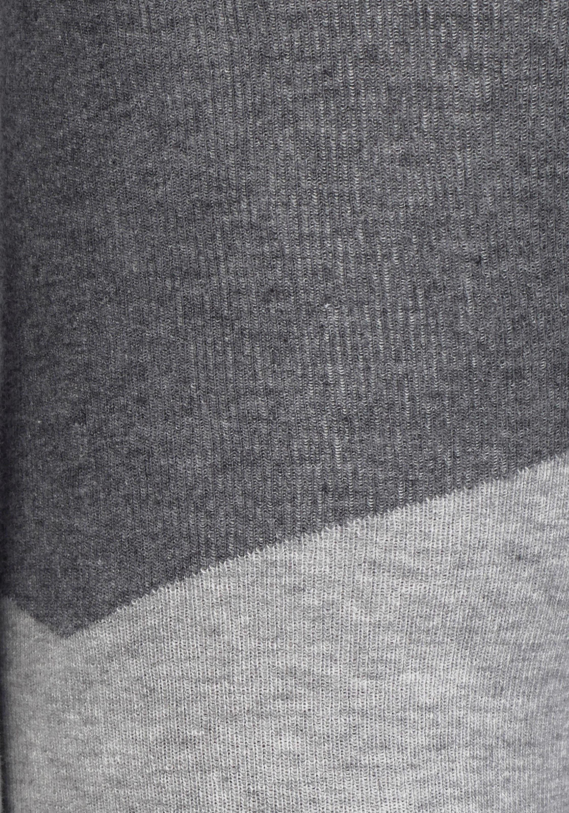 Bench. Strickleggings  im sportiven Colorblockdesign