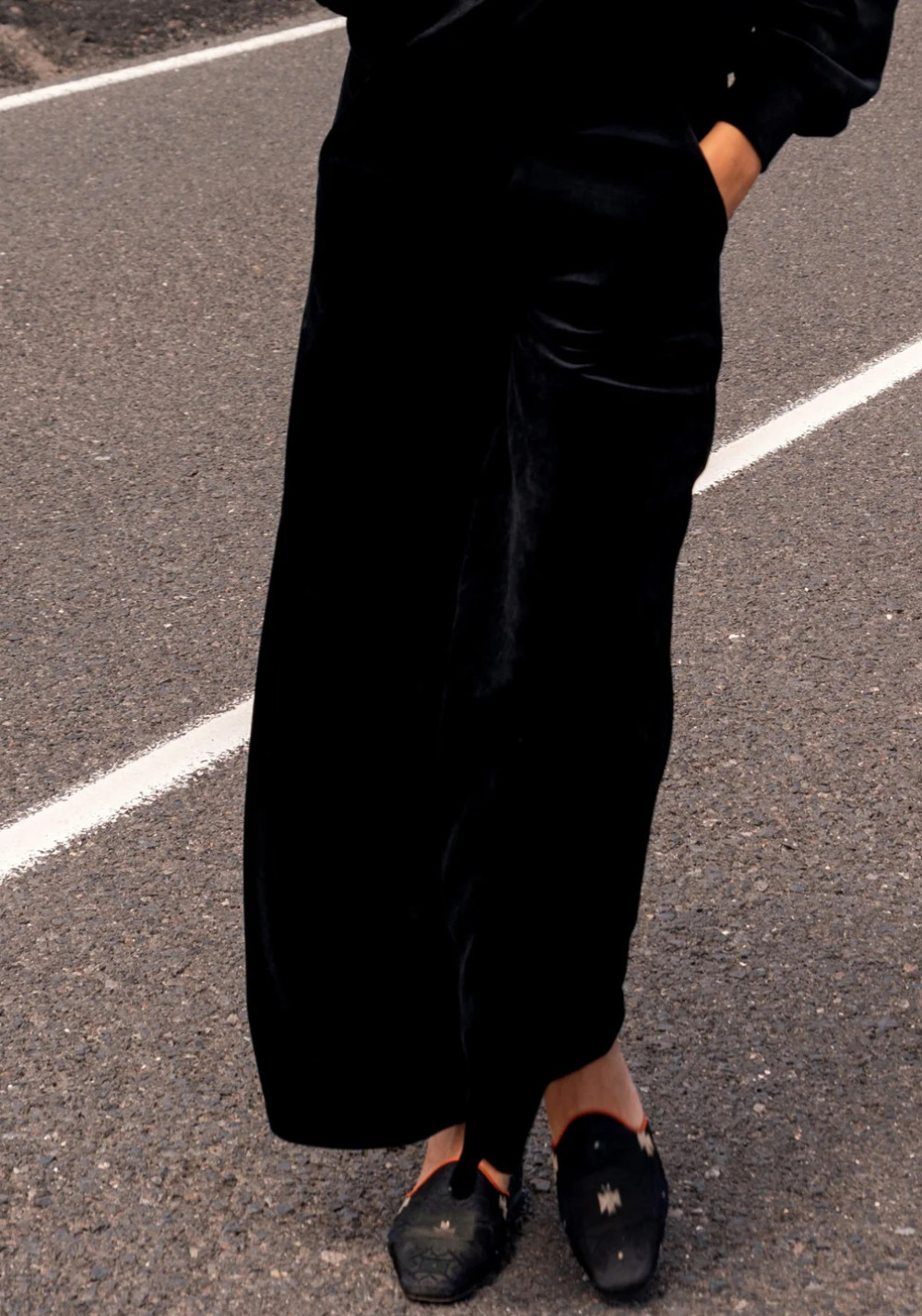 Komana Hose Leo Nicki Black