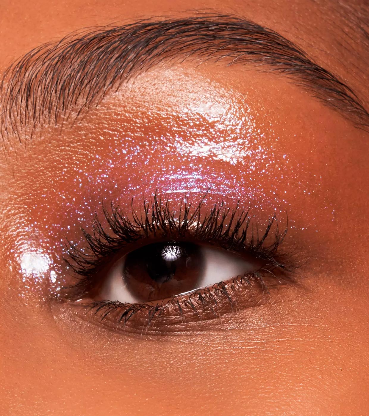 essence - Sombra Líquida Dewy Eye Gloss - 02: Galaxy Gleam