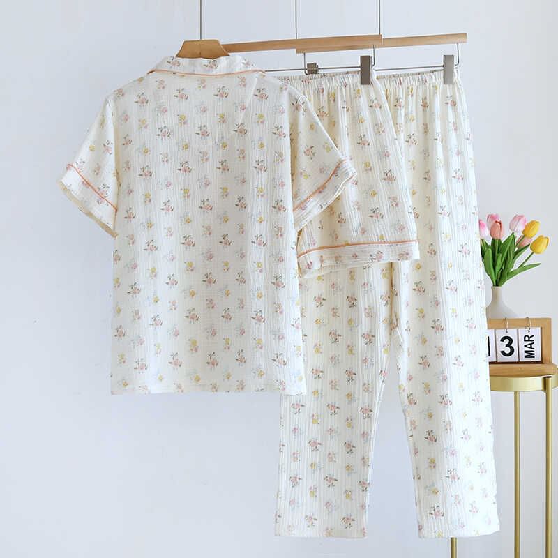 Finlies - Pyjamaset: Top met korte mouwen en print, knopen + korte broek + broek