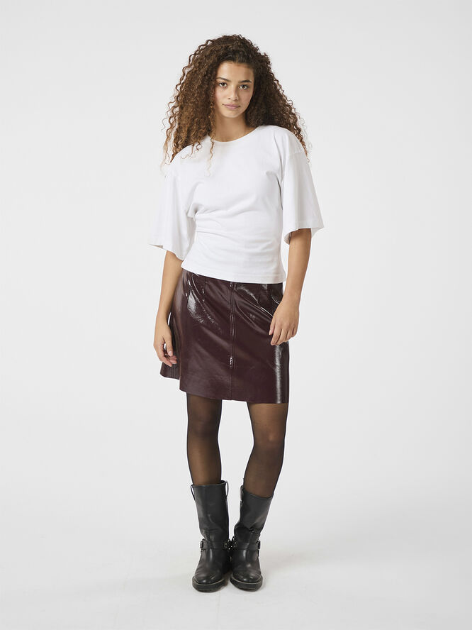 Neo Noir Hemie Patent Skirt Burgundy