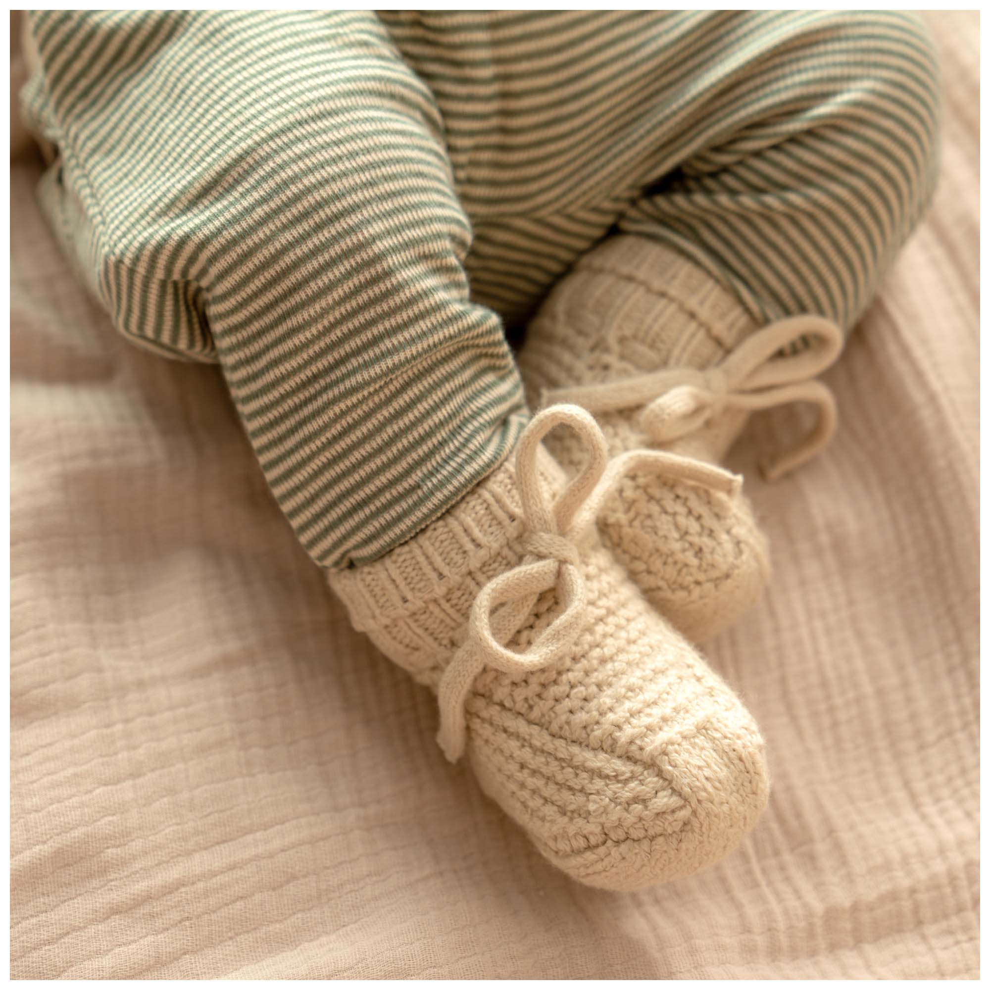 Prénatal newborn slofjes  beige