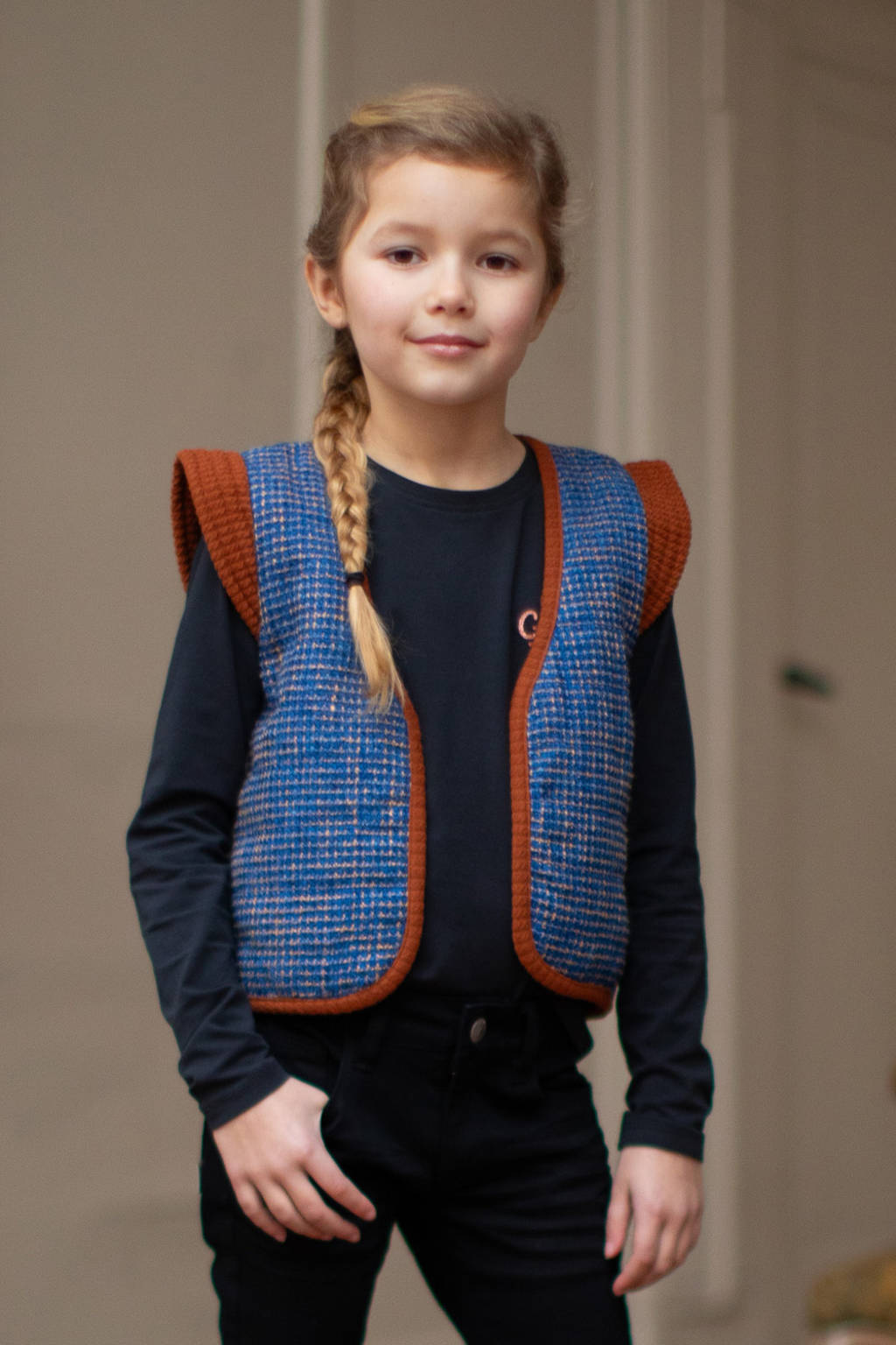 Moodstreet reversible gilet Vicky met all over print blauw/bruin