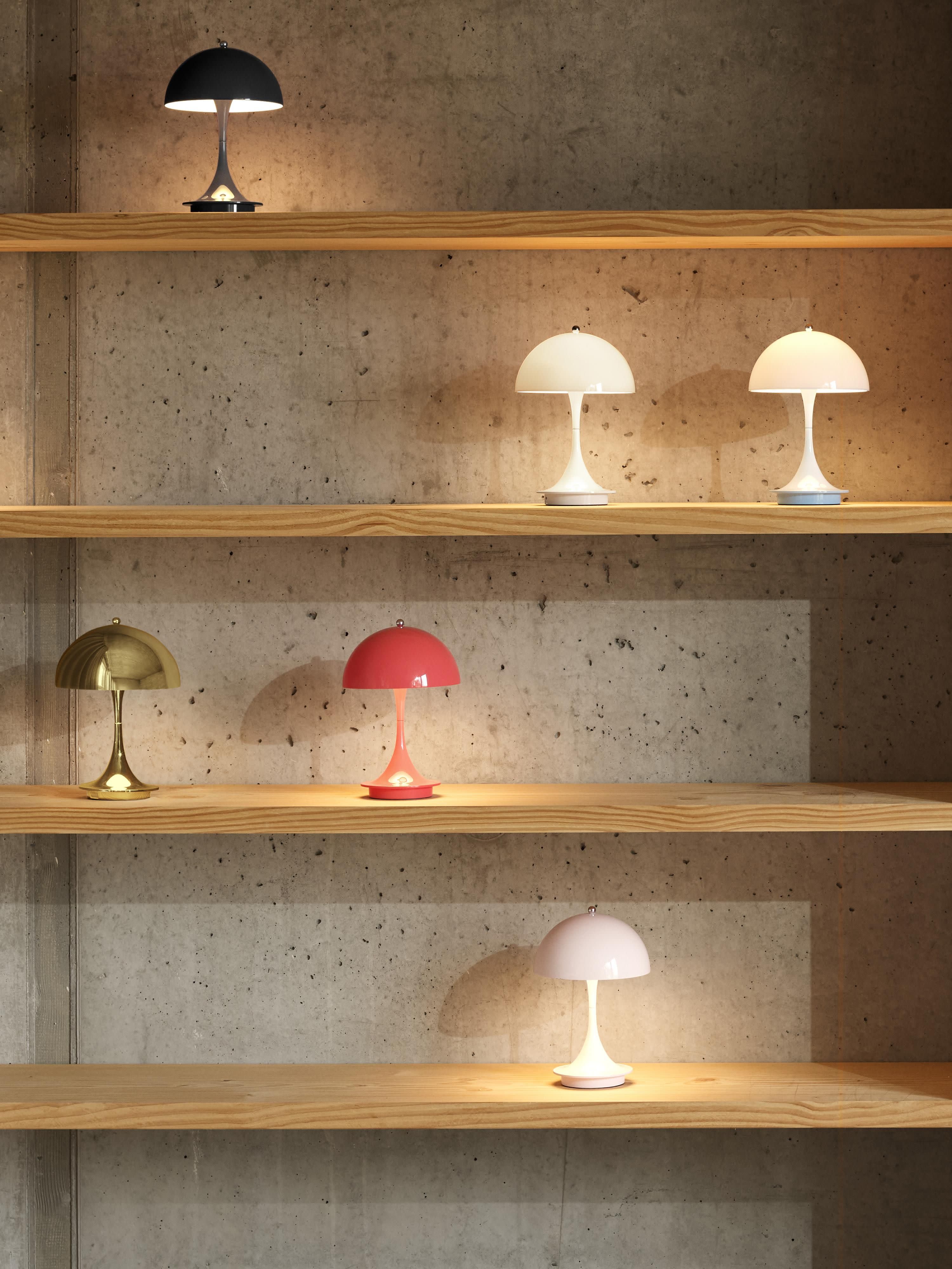 Draagbare dimbare LED tafellamp Panthella 160, design Verner Panton
