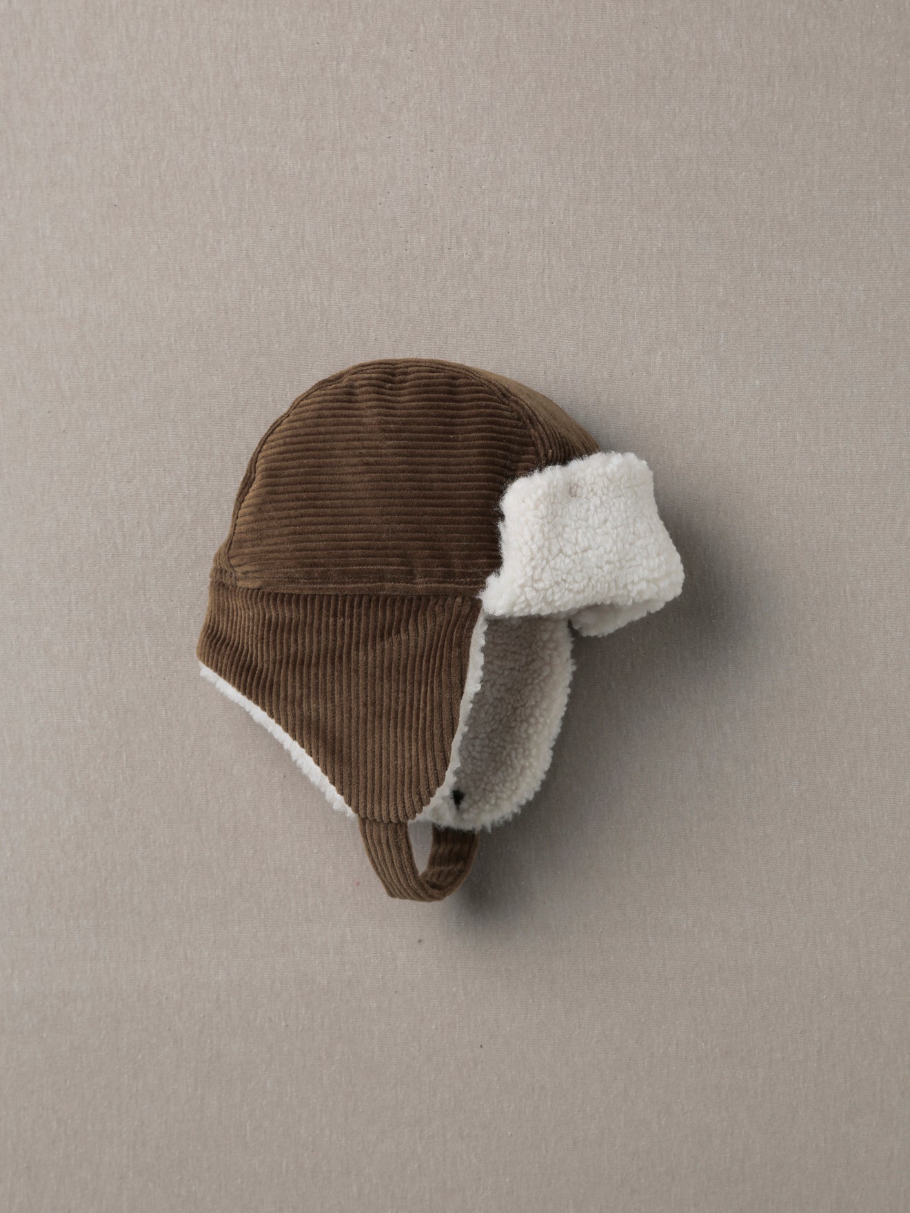 Chapka bébé en velours doublée moumoute
