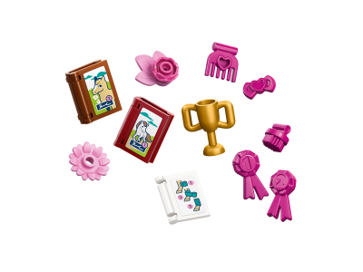 LEGO Paardenstal en manege (42688)