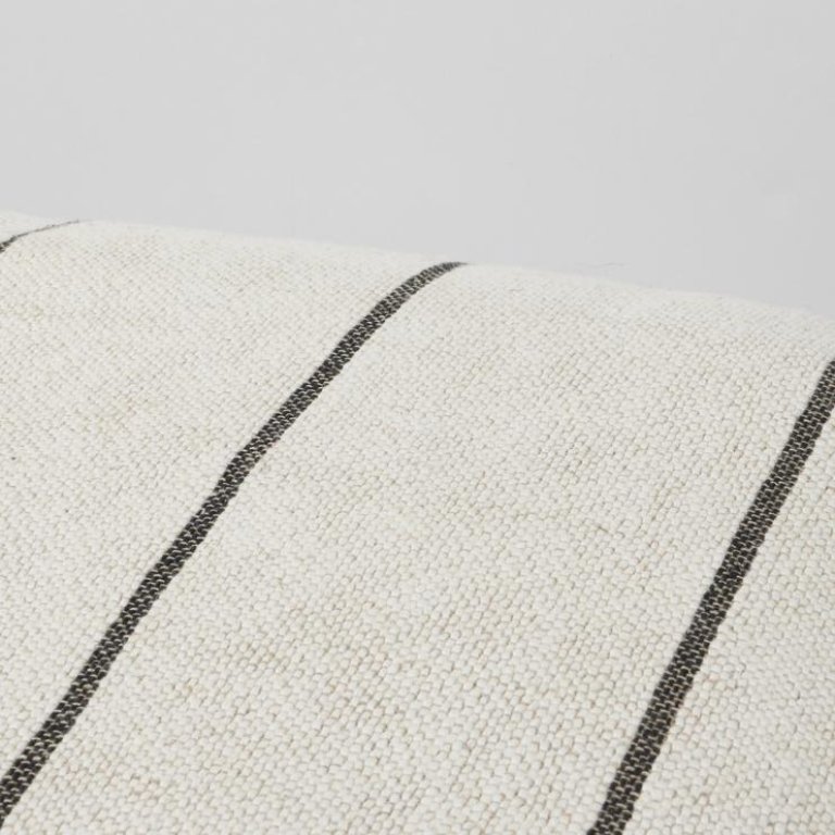 Broste Copenhagen Sigrid kussen 50x50 beige/zwart