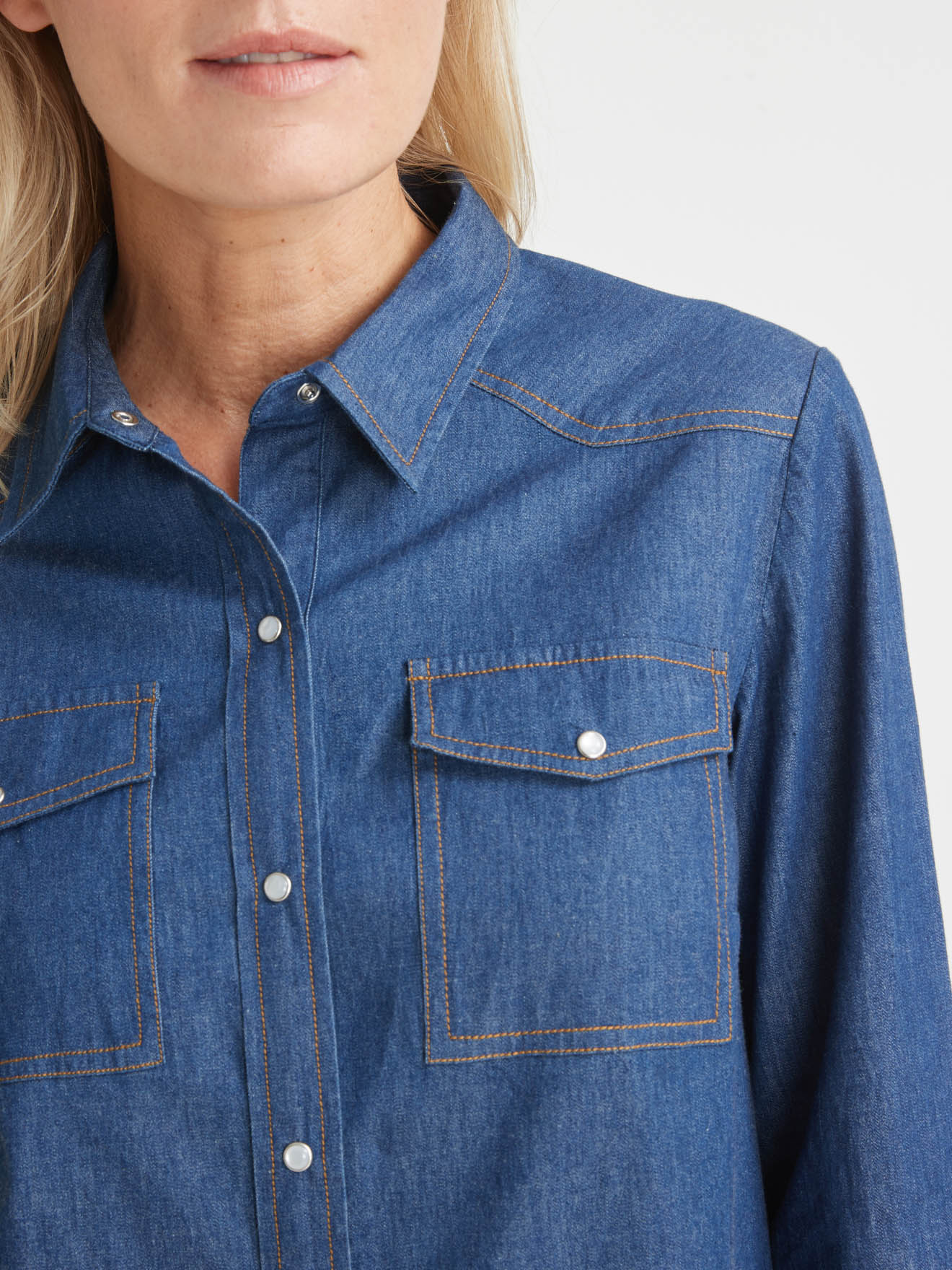 Chemise en denim extensible