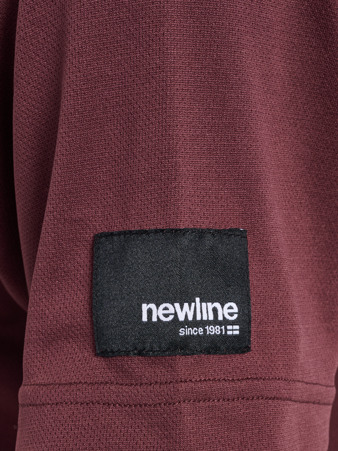 nwlCHARGE MESH T-SHIRT W