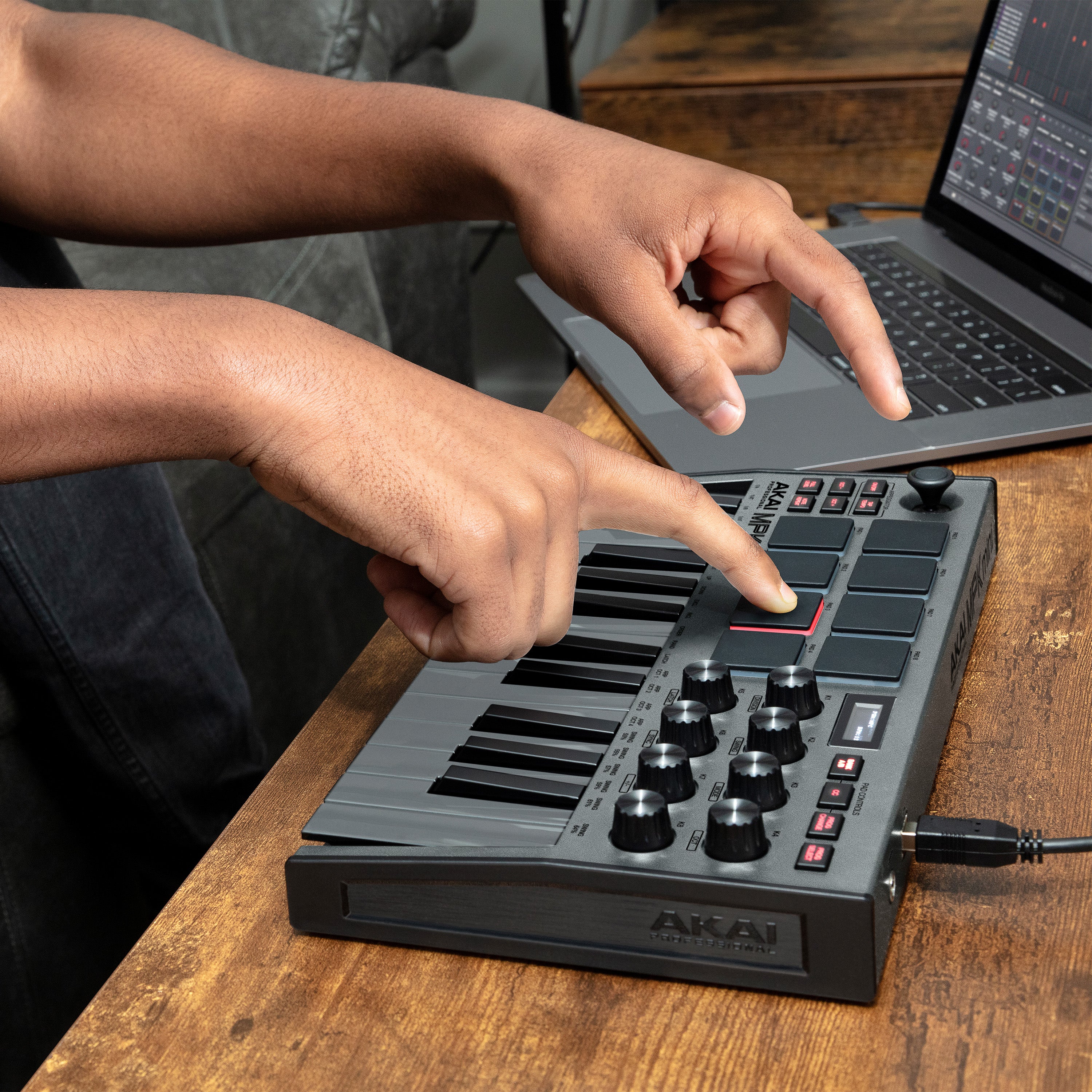 Akai Professional MPK Mini MK3 Special Edition Grey MIDI keyboard
