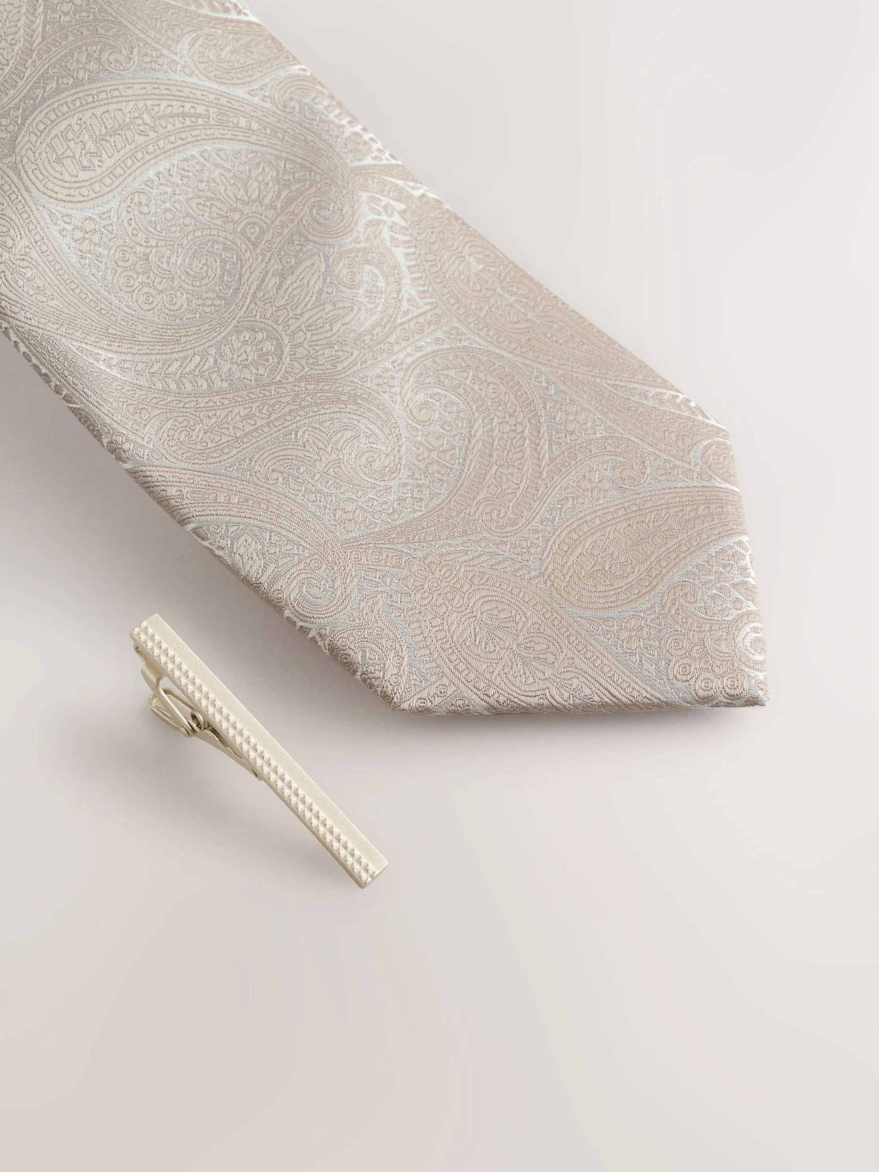 Neutraal - Stropdas met paisleymotief en stropdas