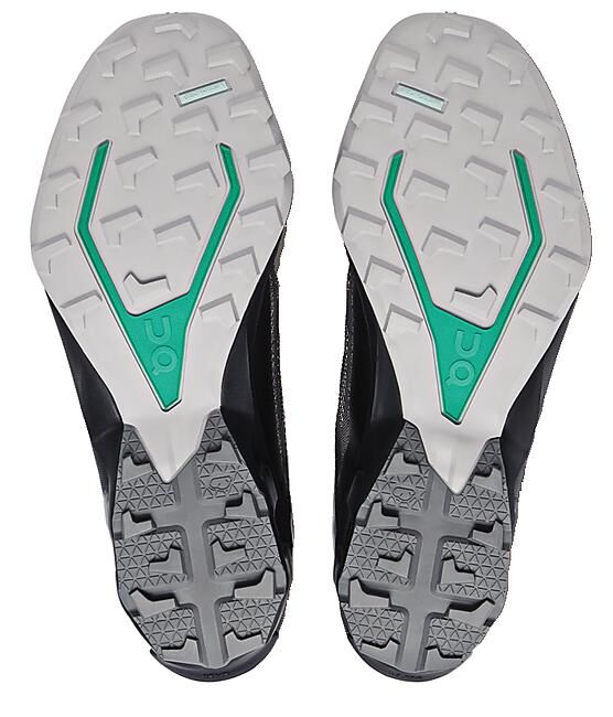 ON RUNNING - CHAUSSURES DE TRAIL CLOUDVENTURE PEAK 3 W