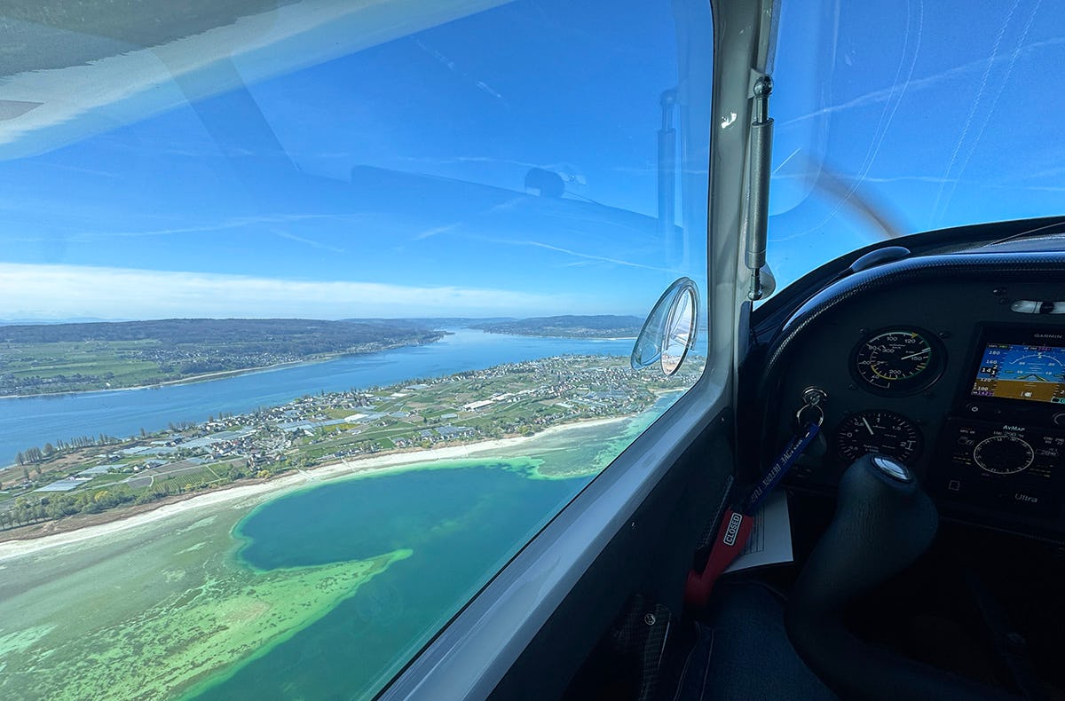 Flugzeug selber fliegen Raum Bodensee