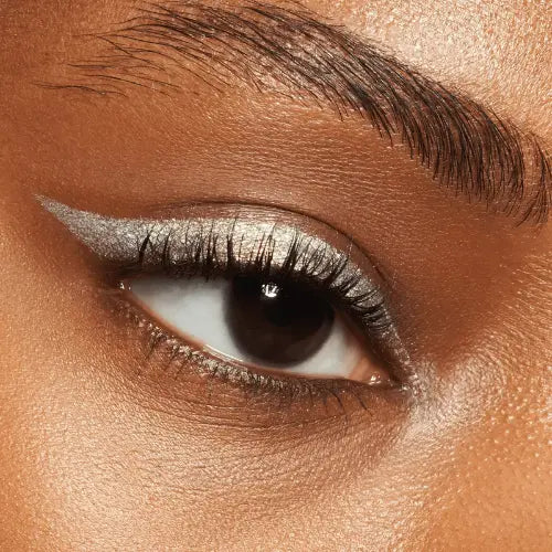 Space Glam Chrome Eyeshadow 010 Moonlight Glow