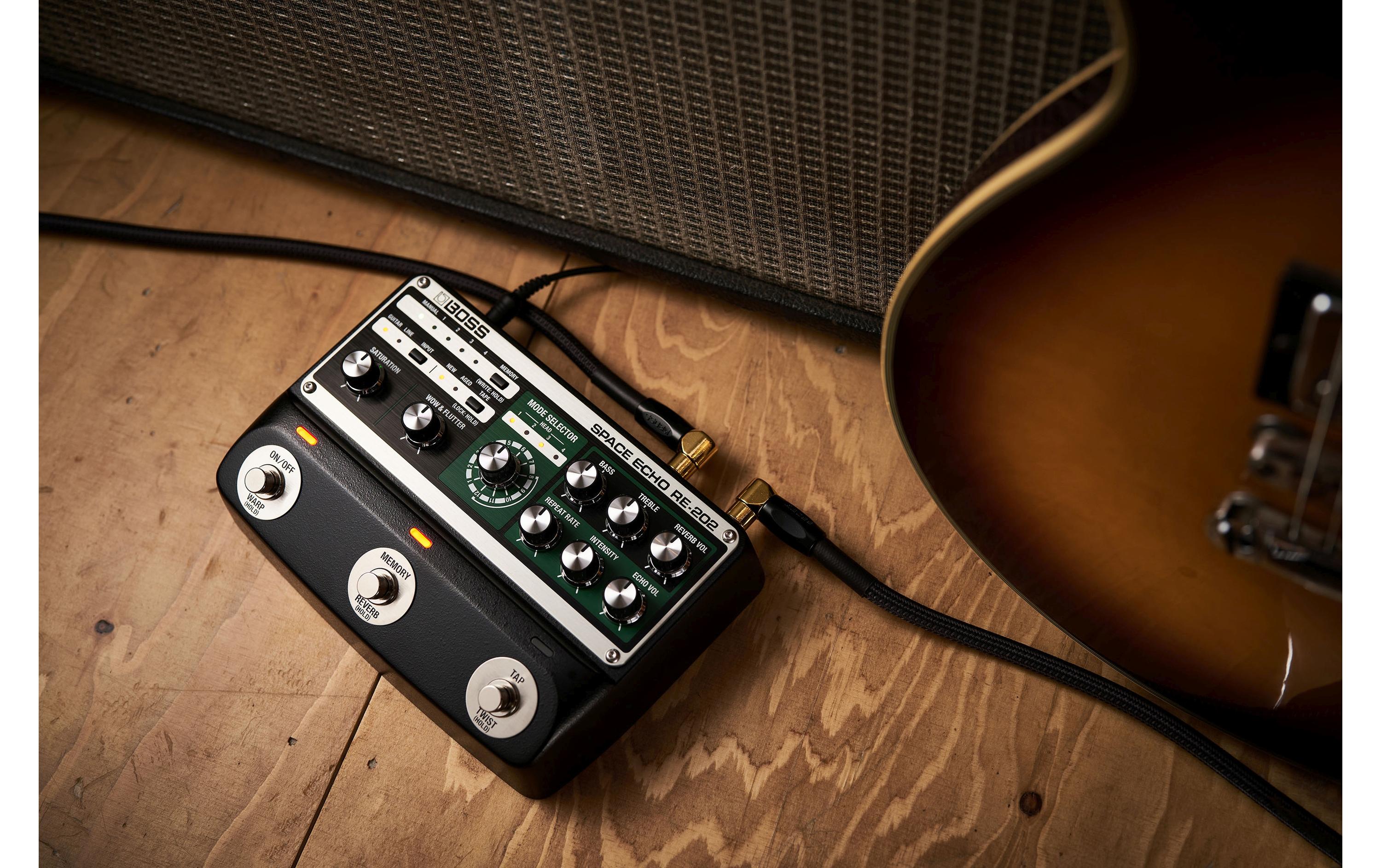 Pedal RE-202 Space Echo<br>Digitale Nachbildung des legendären RE-201 Space Echo Effektgeräts im Pedal-Format mit einer Vielzahl neuer Funktionen