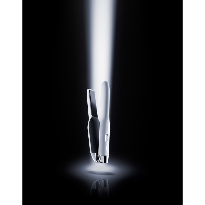ghd Unplugged Styler - White