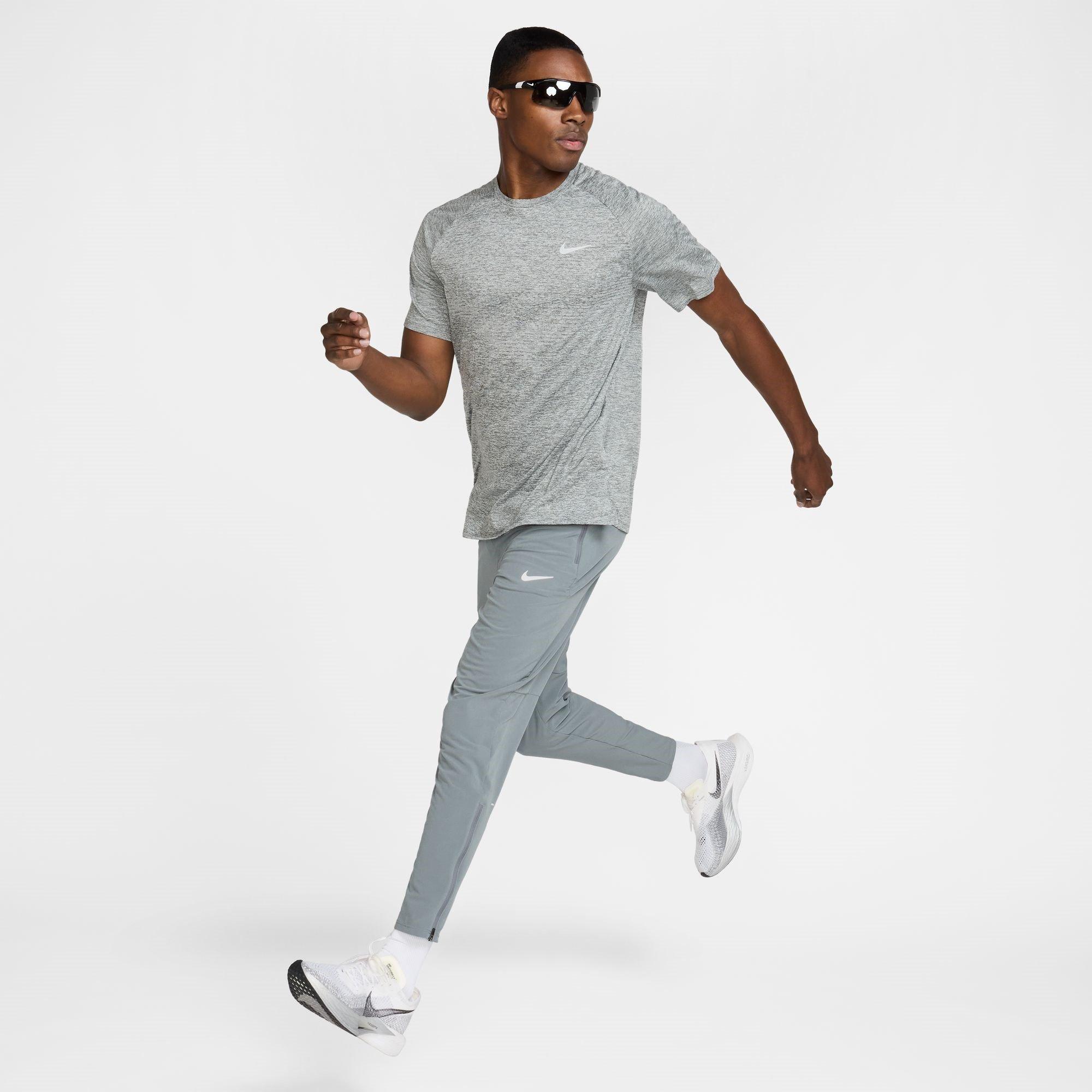 Nike Stride Short Sleeve Performance Tee Mens