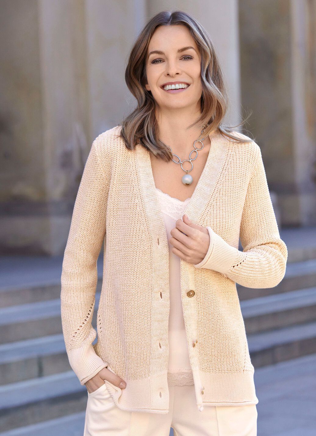 Strickjacke mit edlem Glitzer