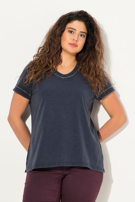 T-Shirt, cold dyed, Ziernieten, V-Ausschnitt, Halbarm