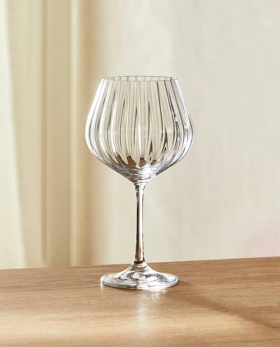 TAÇA DE VINHO DE CRISTAL BOÊMIO COM EFEITO ONDULADO
