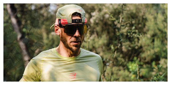 Casquette Compressport 5 Panel Light Cap Vert/Rouge