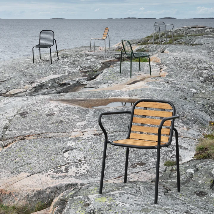 Normann Copenhagen - Vig Outdoor Armlehnstuhl, dunkelgrün