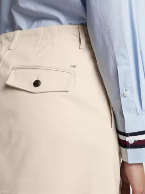 Minissaia chino plissada