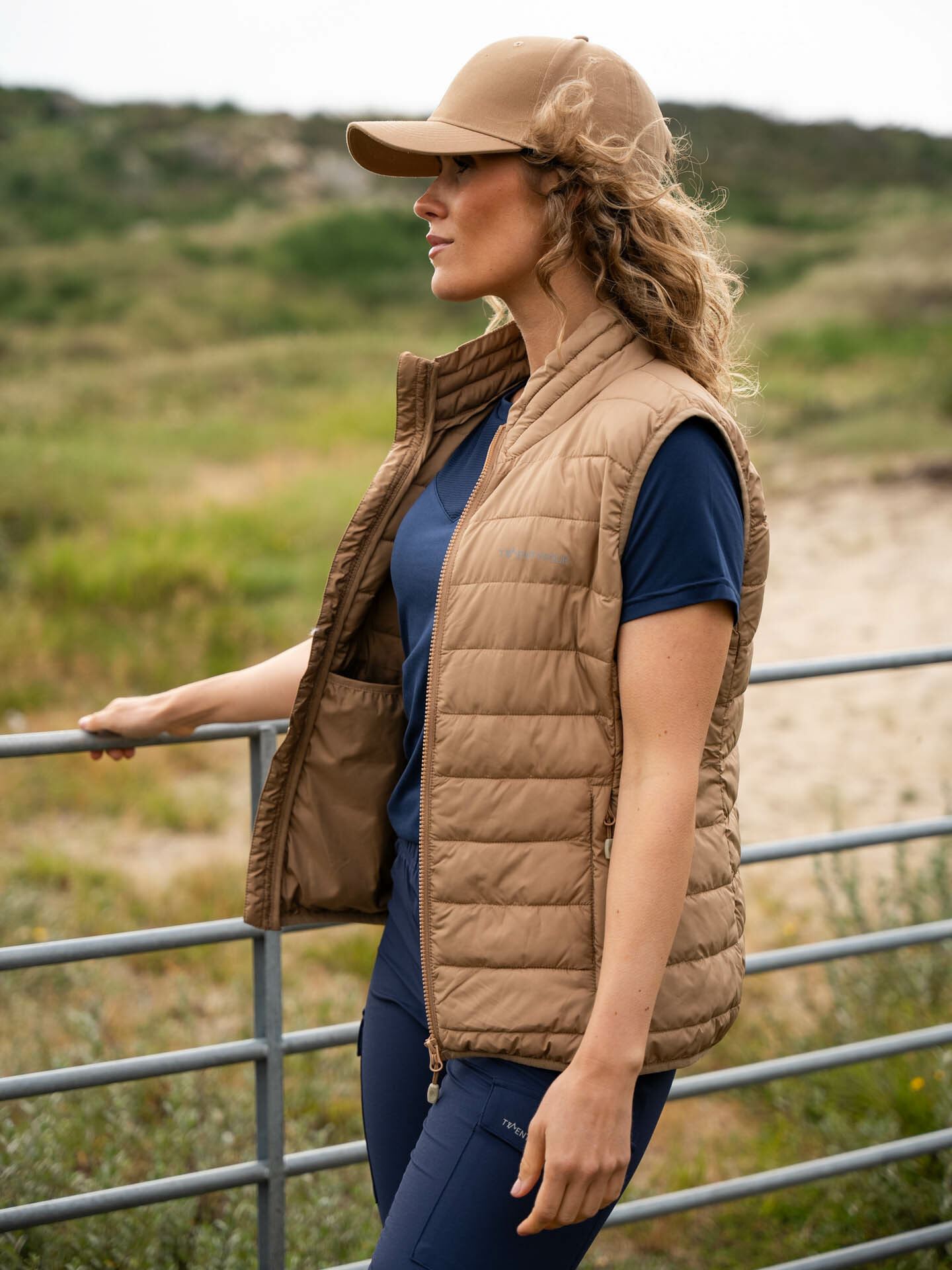 x GI Thermal Vest