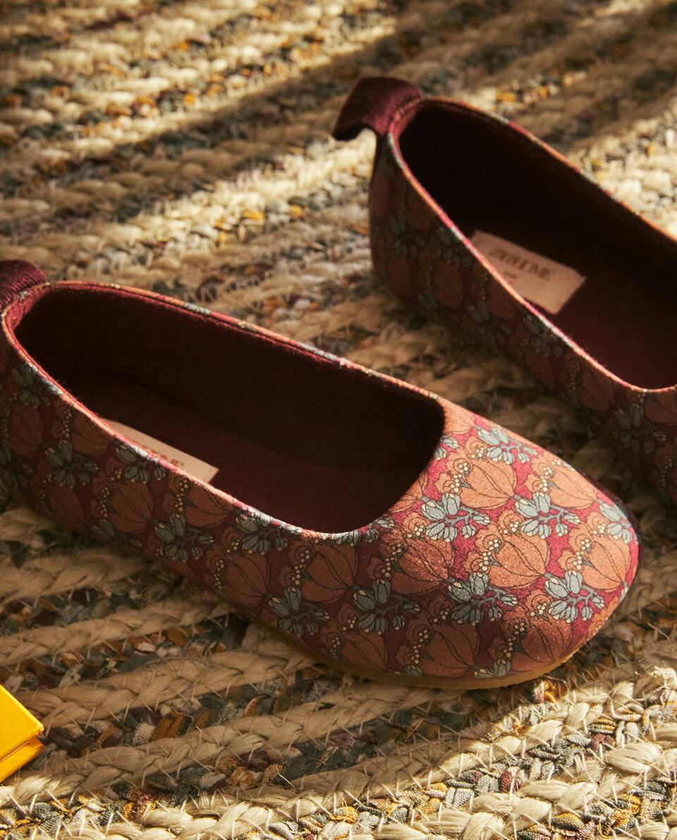 SAPATILHAS DE BALÉ FLORAIS
