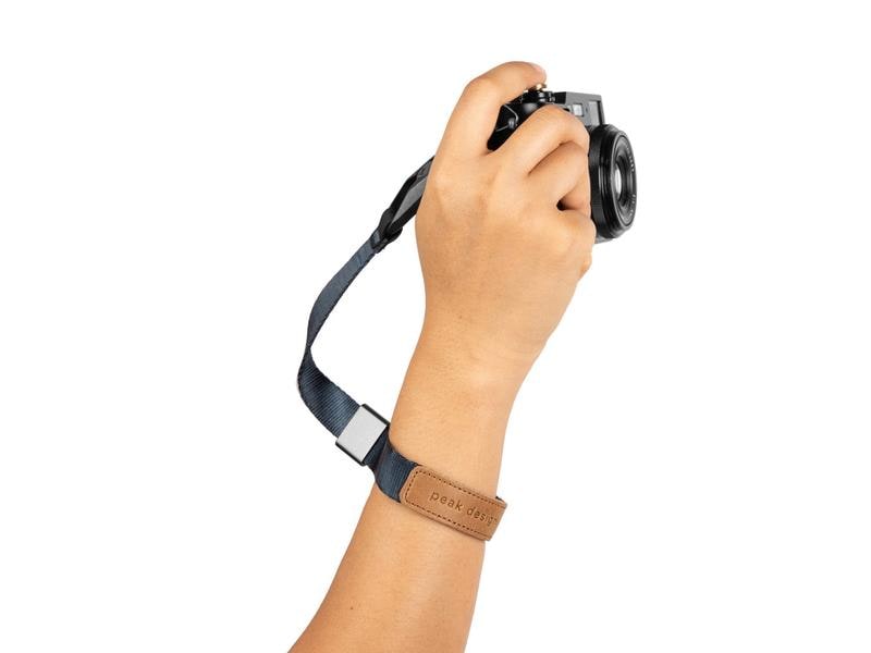 Peak Design Kameragurt Cuff Midnight Eleganter und kompakter Handgelenkriemen für unterwegs