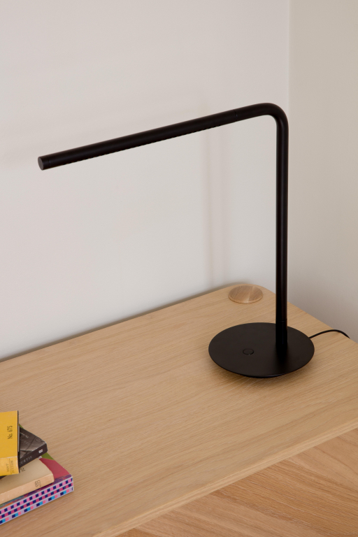 Umage Omni tafellamp LED staal