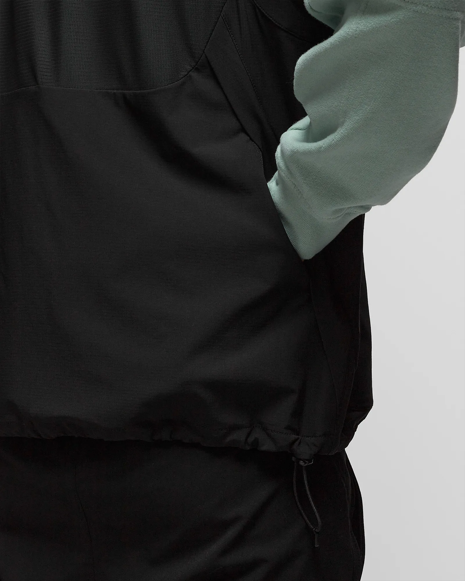 parel studios Atlas Vest