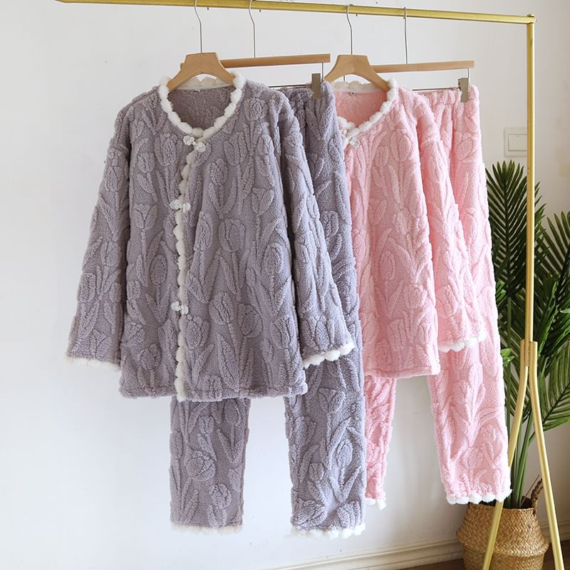Somnus - Pyjamaset: Lange mouwen, ronde hals, bloemenjacquard, contrasterende rand, kikkertop met knopen + broek