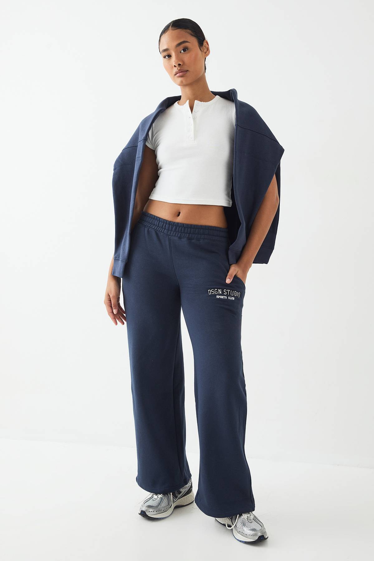 Jogging Jambe Droite avec Applique DSGN Studio