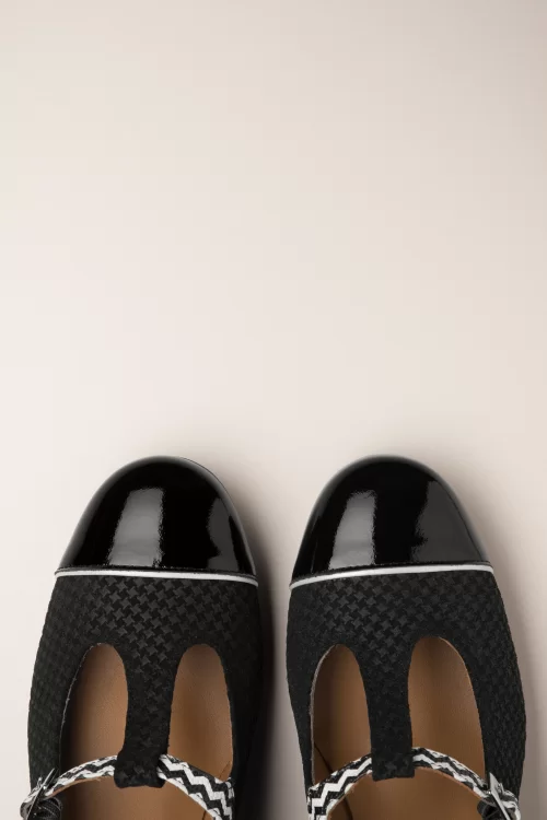 Nemonic Celine Mary Jane pumps in zwart