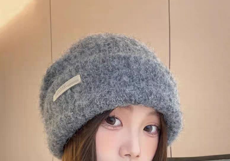 Hats 'n' Tales - Belettering Tag Beanie