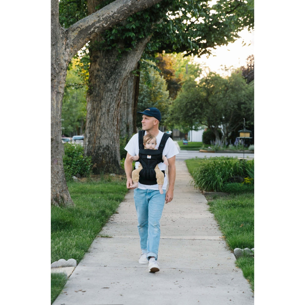 Køb Ergobaby Onyx Black Omni Classic Mesh